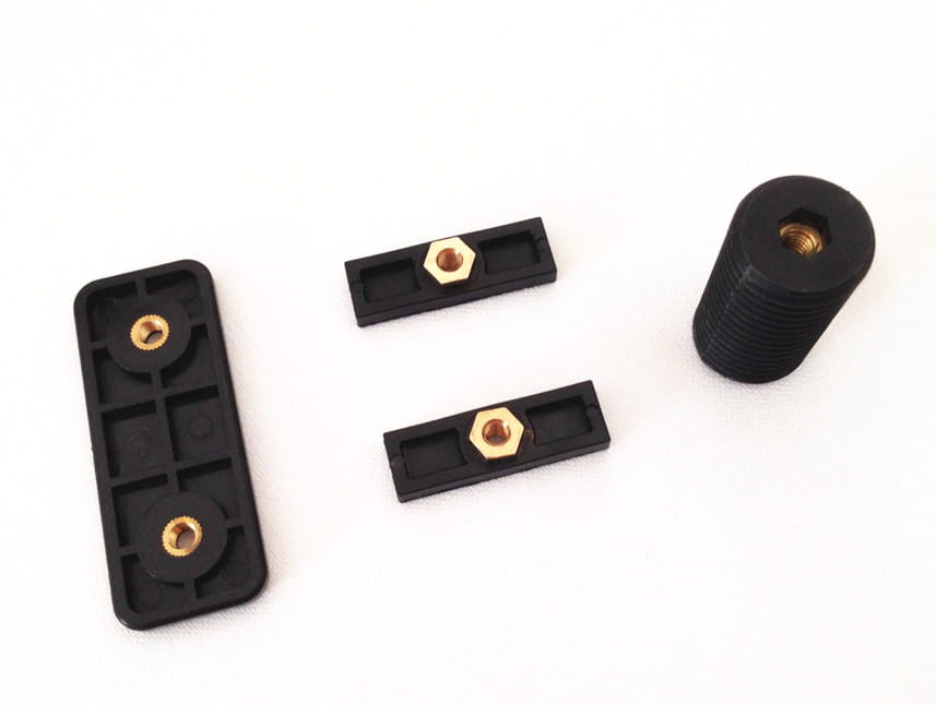 Insert Molding Service 5 Insert injection molding parts 01 1