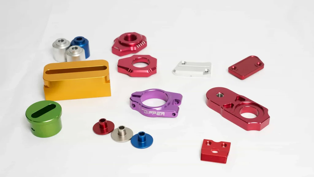 Soorten oppervlaktebehandelingen voor materialen die met CNC-machines worden bewerkt, en hoe je deze kiest 1 Verschillende methoden voor oppervlaktebehandeling van diverse onderdelen
