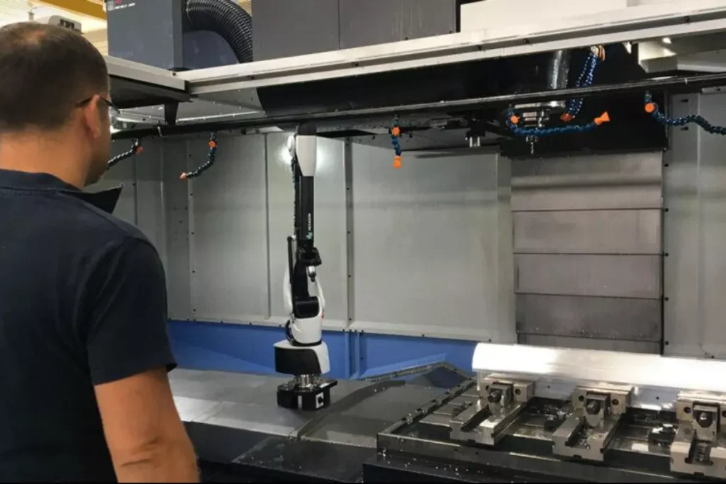 CNC Machining Quality Inspection: A Comprehensive Guide 1 Quality inspectors are using testing equipment to inspect the parts.