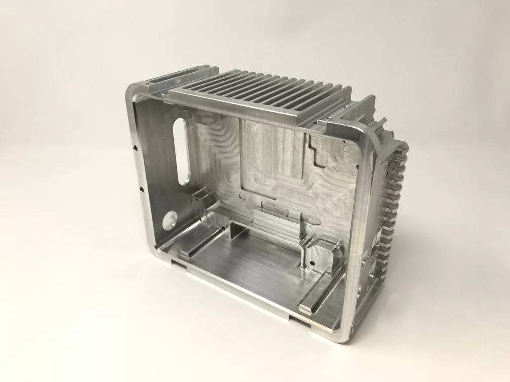 What Aluminum Alloys Are Commonly Used in CNC Machining? 2 Selecting aluminum enclosures that feature grooves, mounting holes, threaded holes, or heat-dissipation structures illustrates the versatile machining applications of 6061 aluminum.